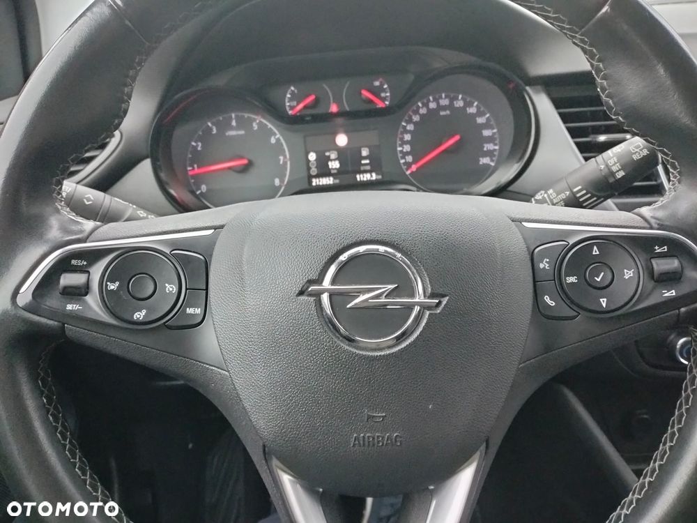 Opel Crossland X - 29