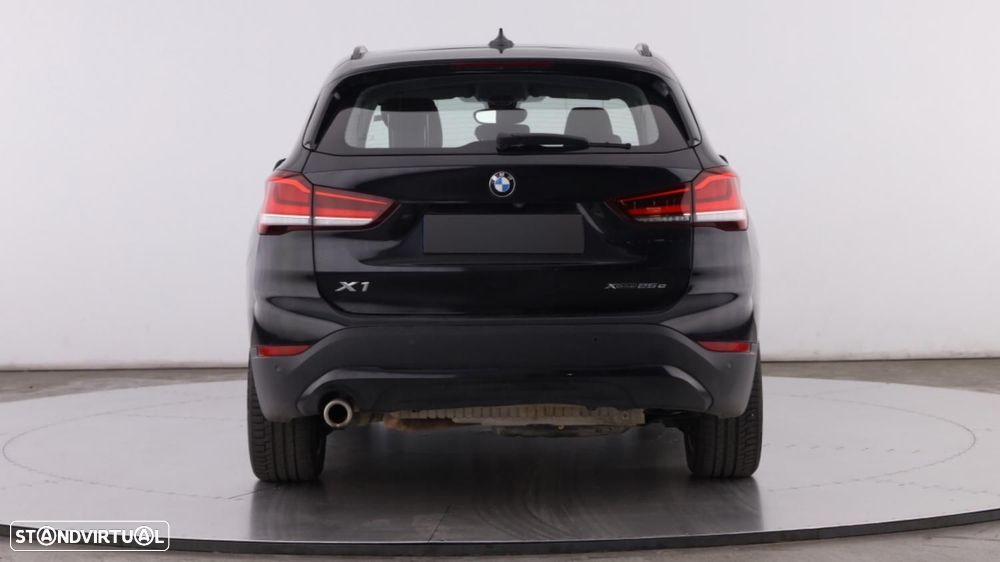 BMW X1 25 e xDrive - 6
