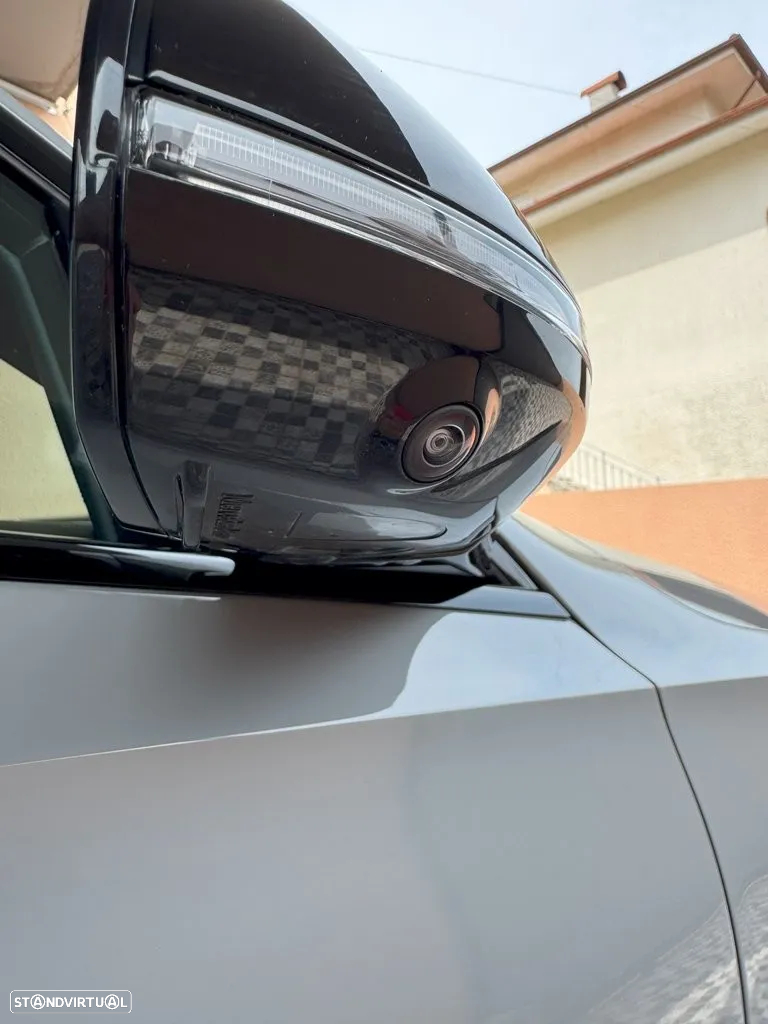 Mercedes-Benz E 300 de 4Matic All-Terrain - 24