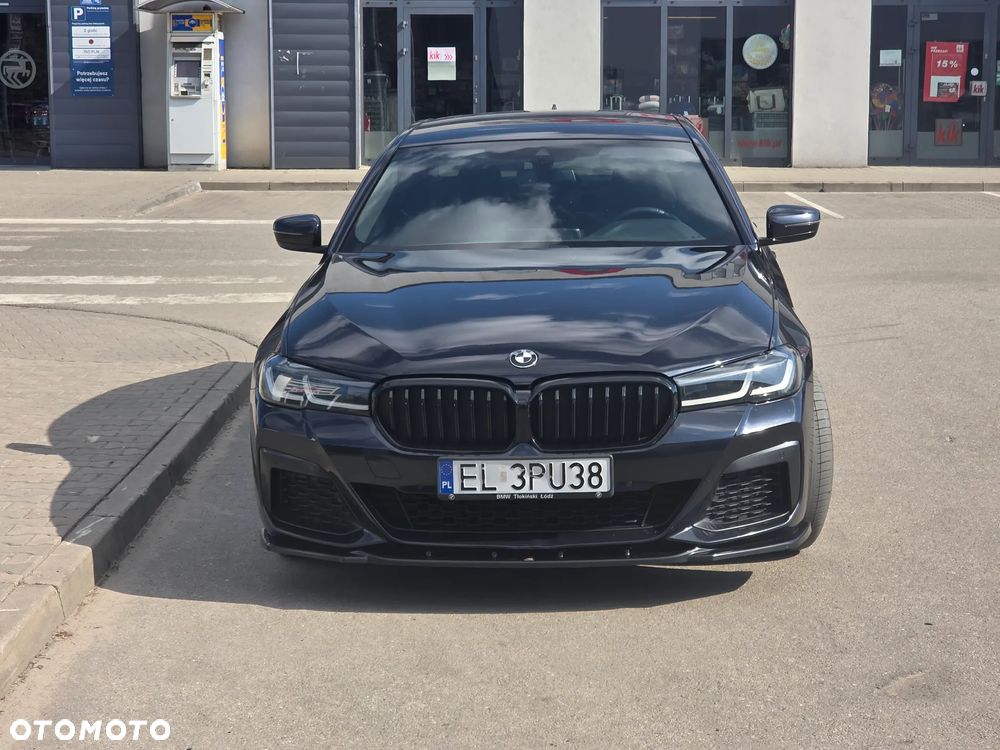 BMW Seria 5 520d xDrive - 2
