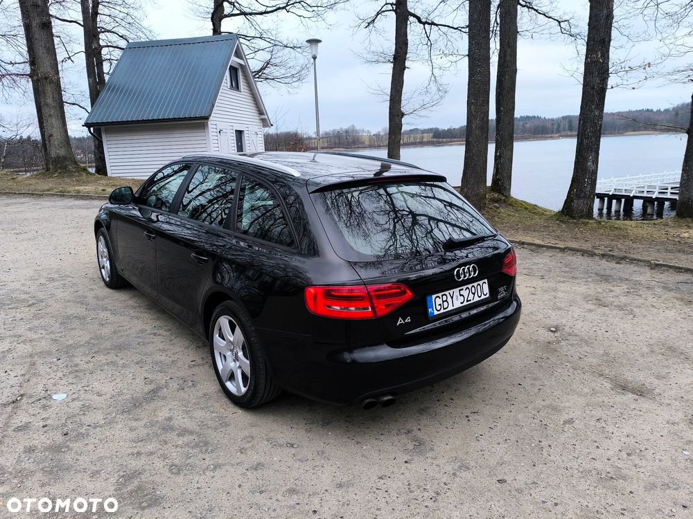 Audi A4 Avant - 2