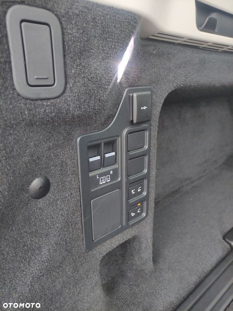 Land Rover Discovery - 22