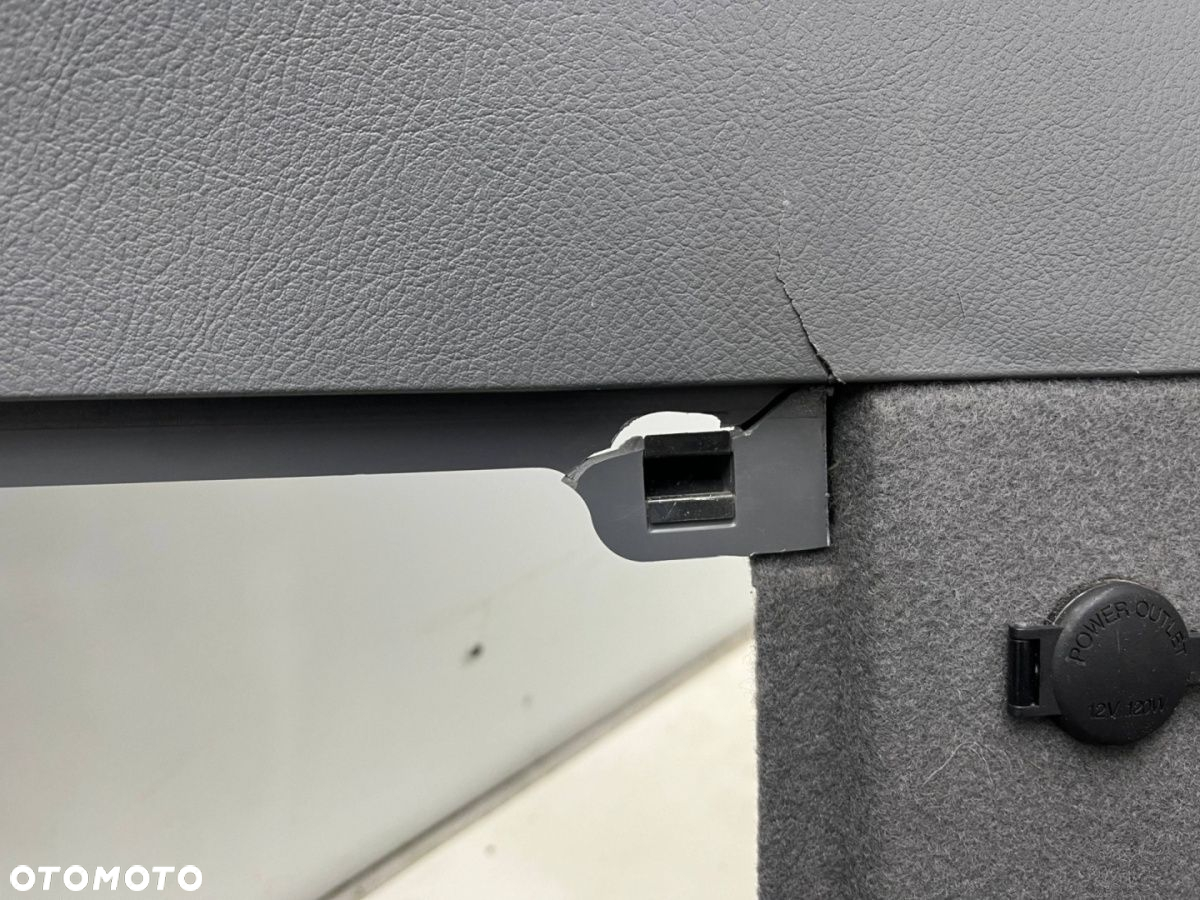 Tapicerka Chevrolet Nubira III J200 KOMBI 05-12r wykładzina wkład dywan schowek boczki bagażnika KPL - 16