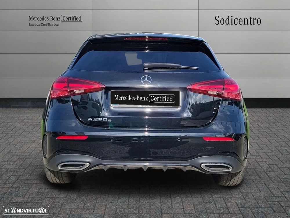 Mercedes-Benz A 250 e - 6