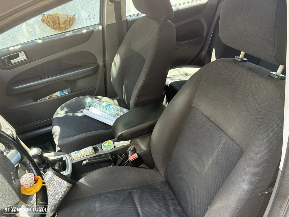 Ford Focus 1.6 TDCi Connection - 8