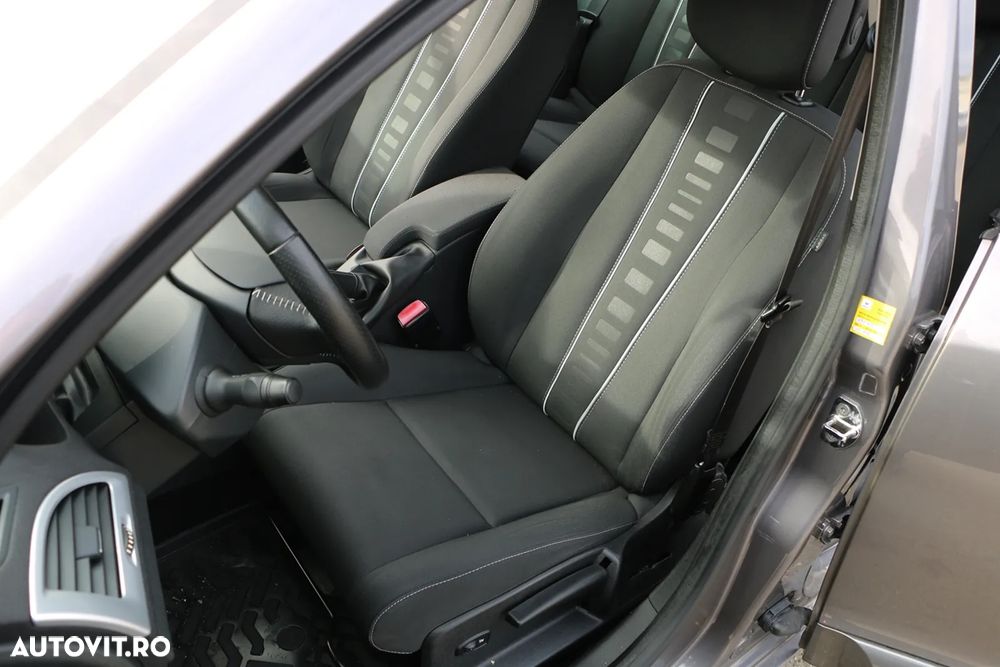 Renault Megane dCi 110 FAP Paris Business - 17