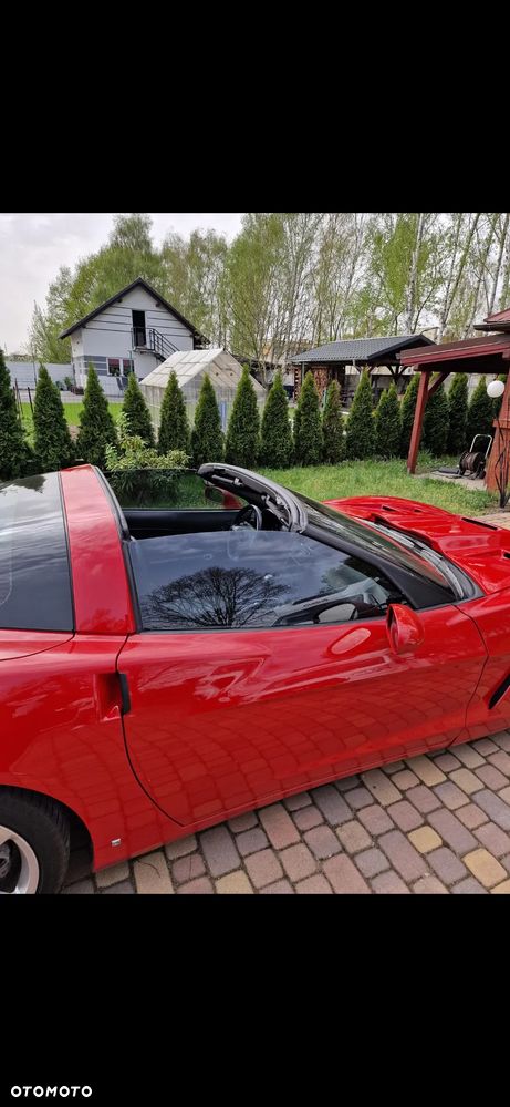 Chevrolet Corvette - 8