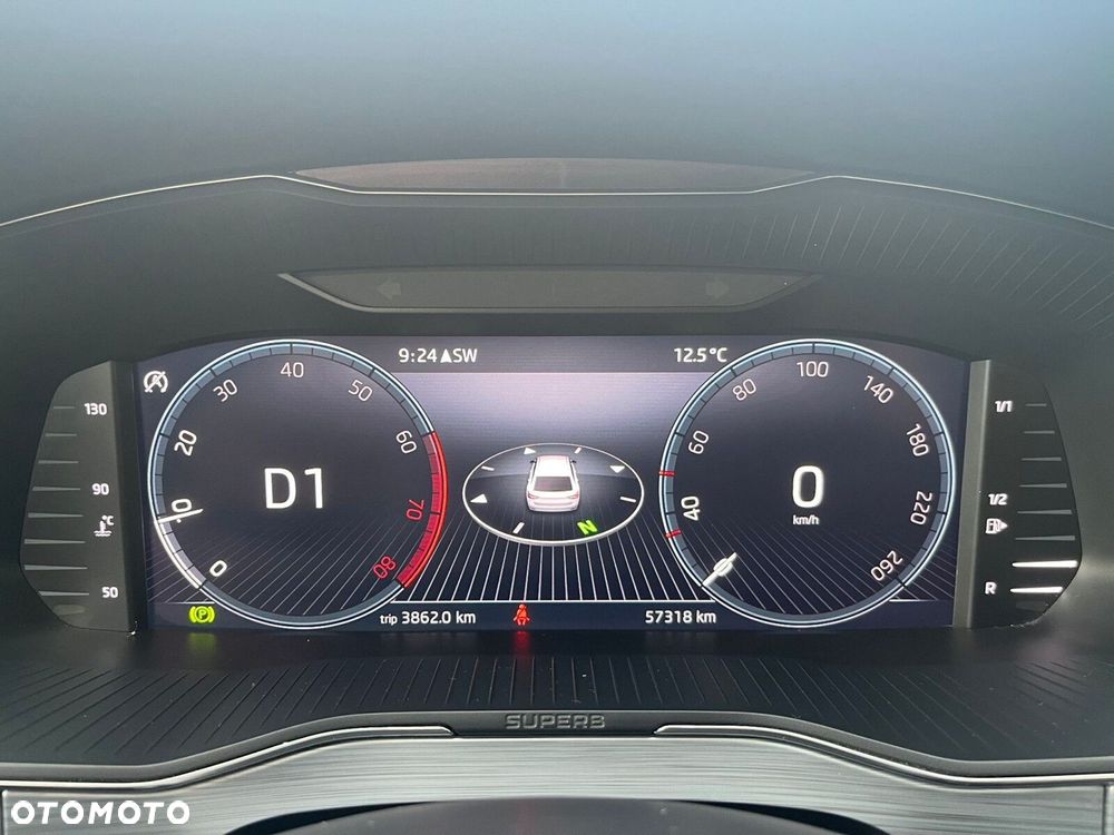 Skoda Superb 1.5 TSI Ambition DSG - 19