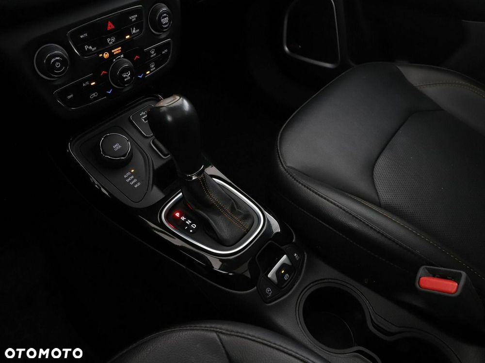 Jeep Compass 2.0 MJD Limited 4WD S&S - 31
