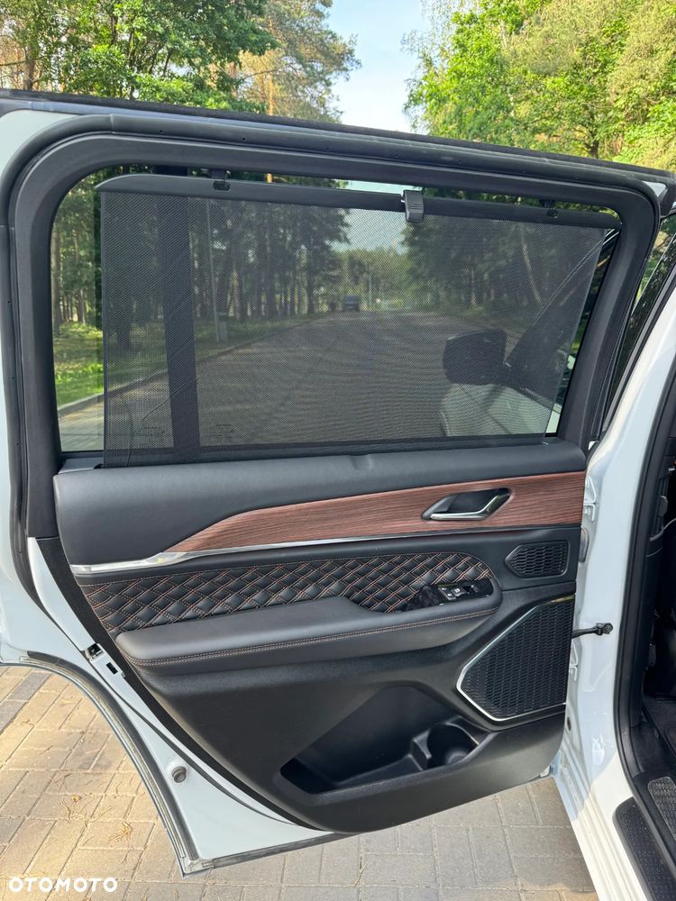 Jeep Grand Cherokee 5.7 V8 HEMI 4WD Automatik Summit - 17