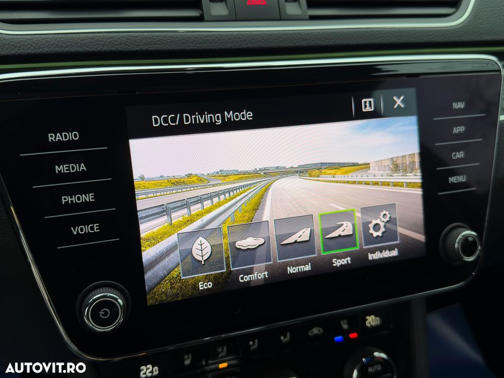 Skoda Superb 2.0 TDI 4X4 DSG Laurin & Klement - 30