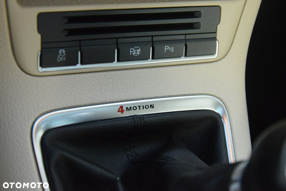 Volkswagen Tiguan 2.0 TDI 4Mot Trend&Fun - 36