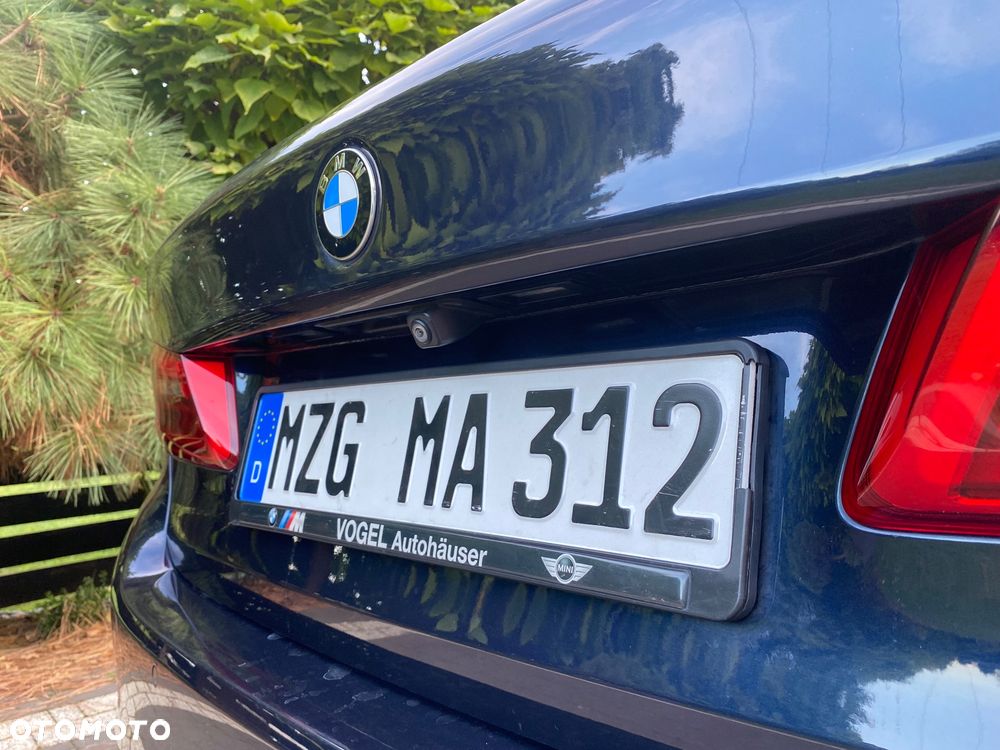 BMW 5 Series 2017 photo 4