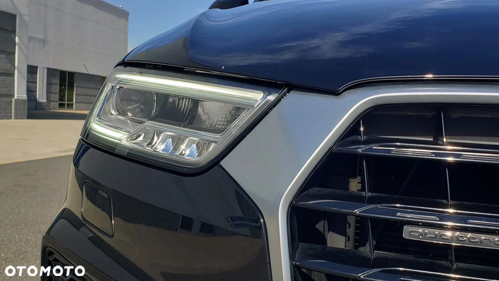 Audi Q3 - 9