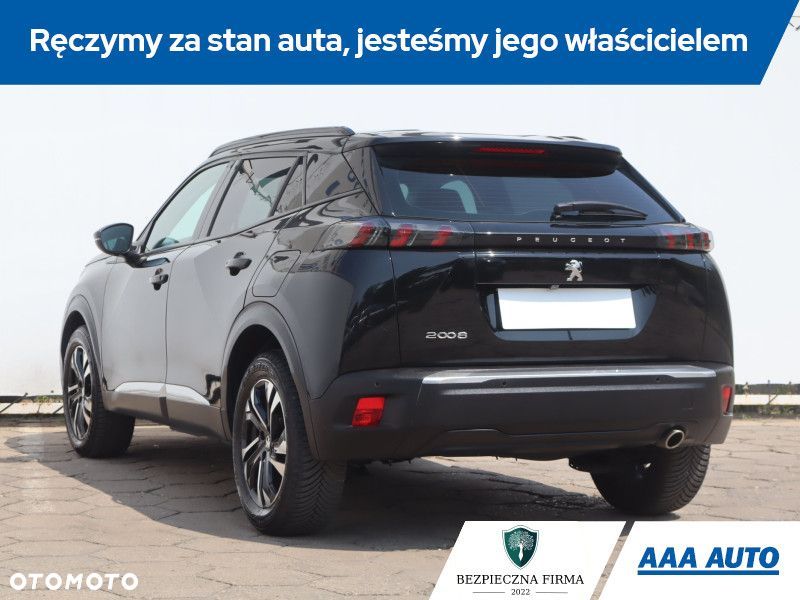Peugeot 2008 - 6