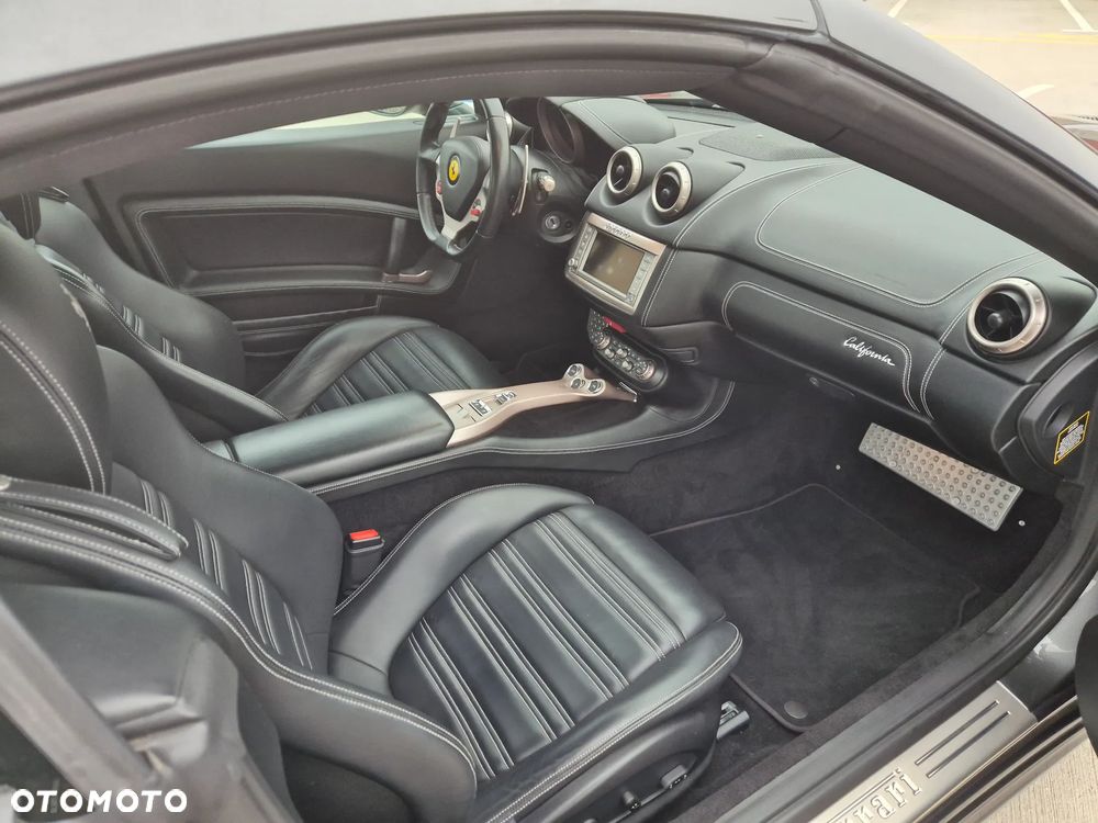 Ferrari California F1 DCT - 19