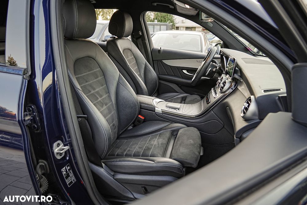 Mercedes-Benz GLC 300 e 4Matic 9G-TRONIC Edition AMG Line - 20