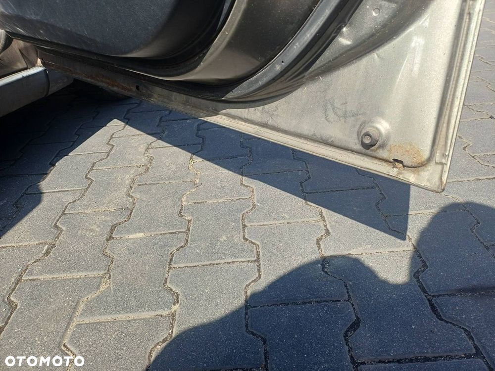 DRZWI KOMPLETNE PRAWY PRZÓD HONDA CIVIC VIII NH701M - 7