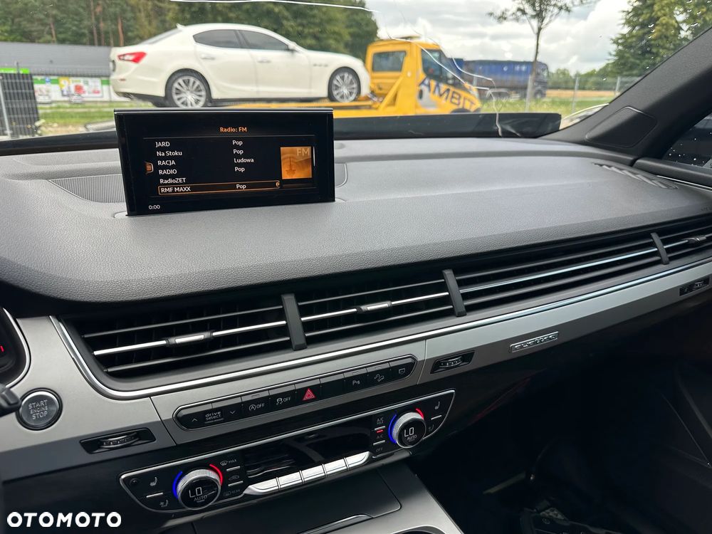 Audi Q7 - 16