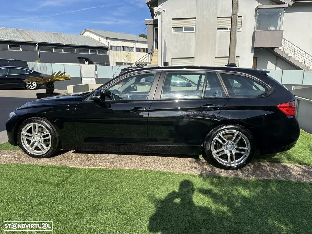 BMW 320 d EfficientDynamics Line Sport Auto - 19