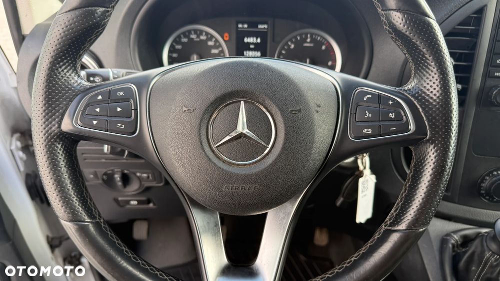 Mercedes-Benz Vito - 15