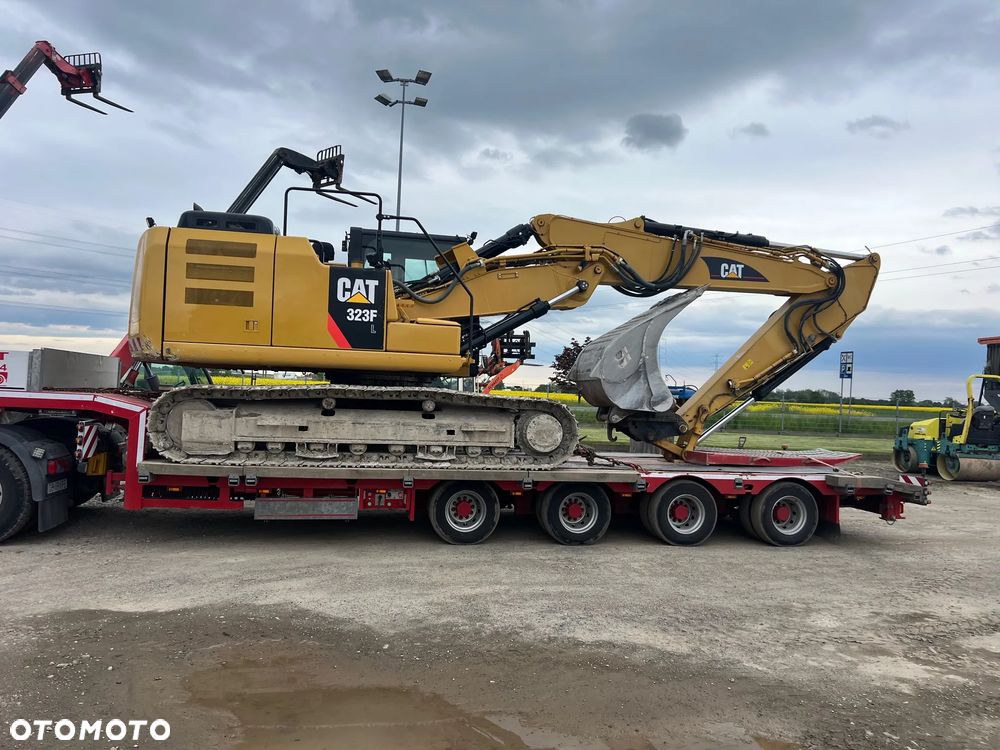 Caterpillar CAT 323FL 2017 sprzedaż 2018 - 12