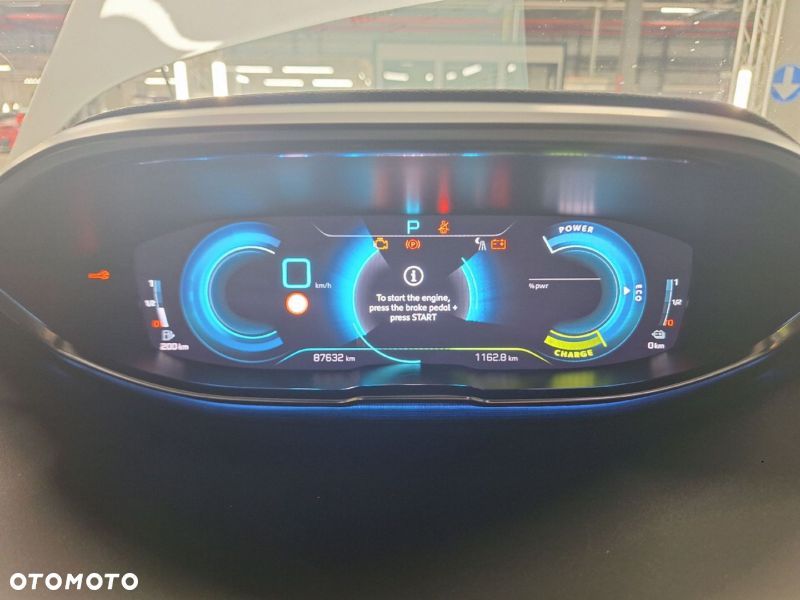 Peugeot 3008 1.6 PureTech HYbrid4 GT Line S&S EAT8 - 7