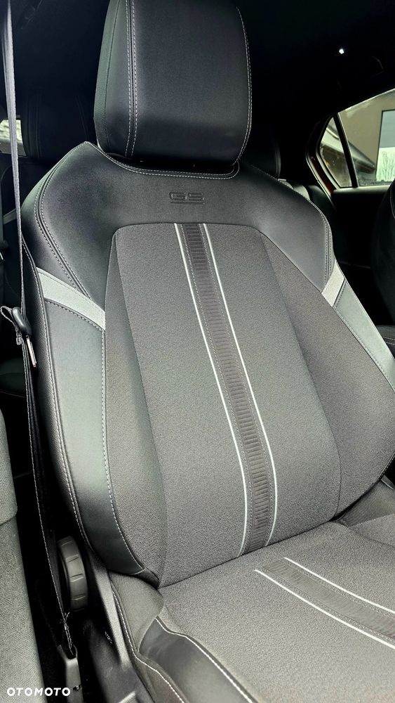 Opel Astra 1.6 T Plug-in Hybrid GS Line - 37