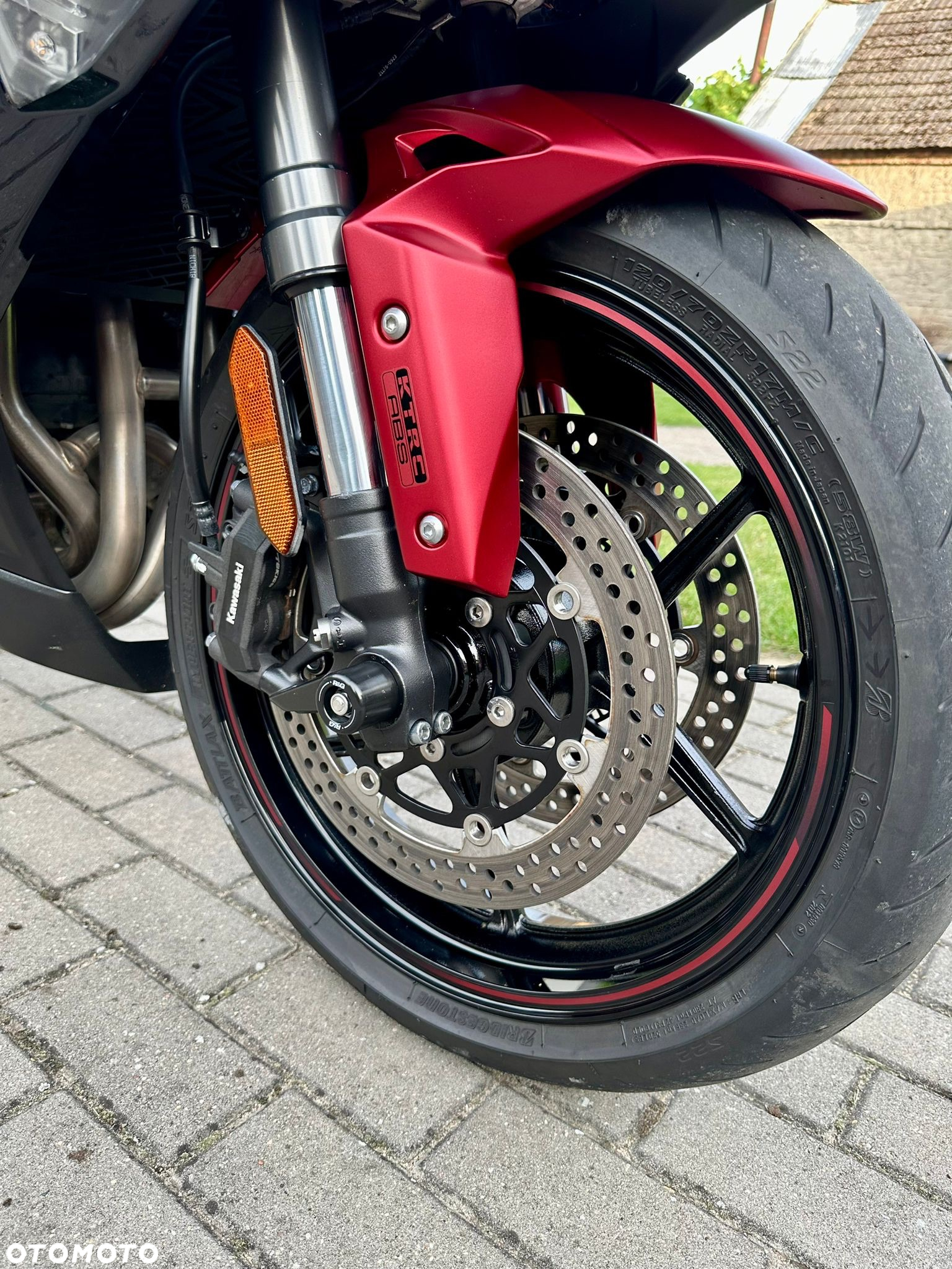 Kawasaki Ninja 1000 SX - 24
