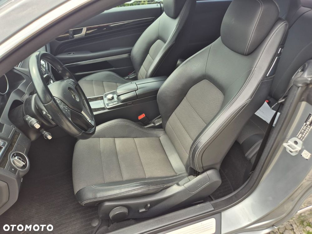 Mercedes-Benz Klasa E 250 7G-TRONIC - 14