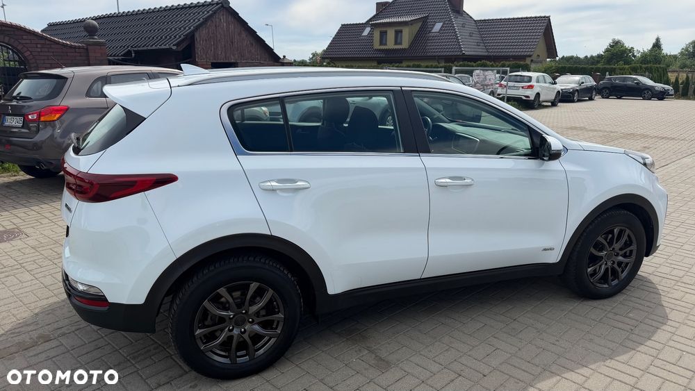 Kia Sportage 1.6 CRDI AWD DCT SPIRIT - 8