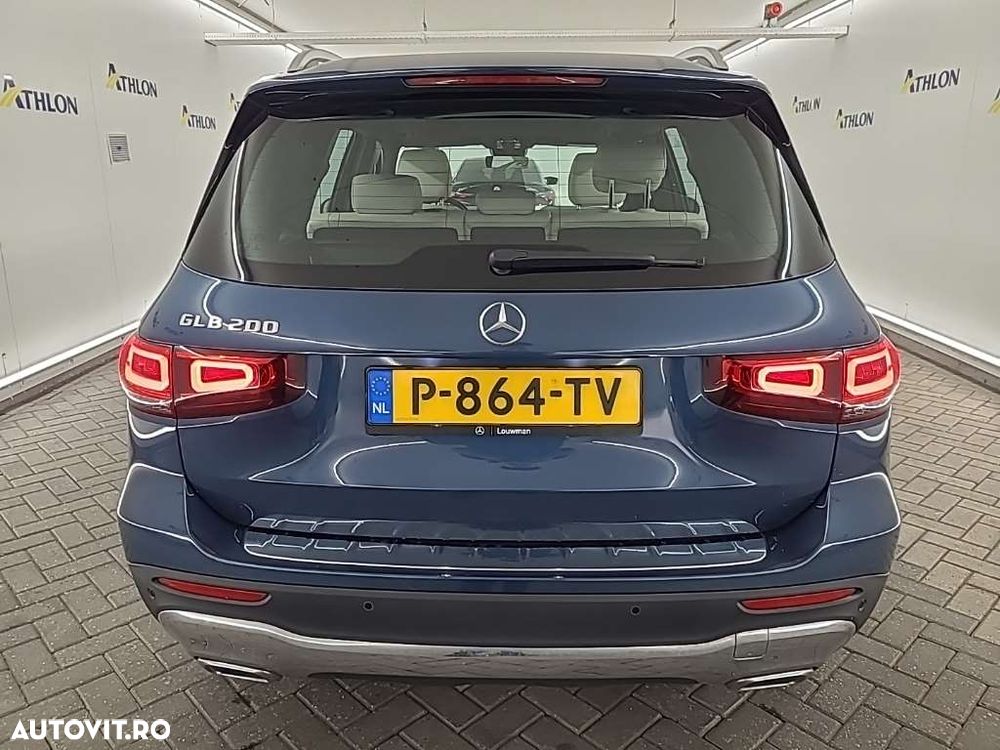 Mercedes-Benz GLB 200 7G-DCT Style - 10