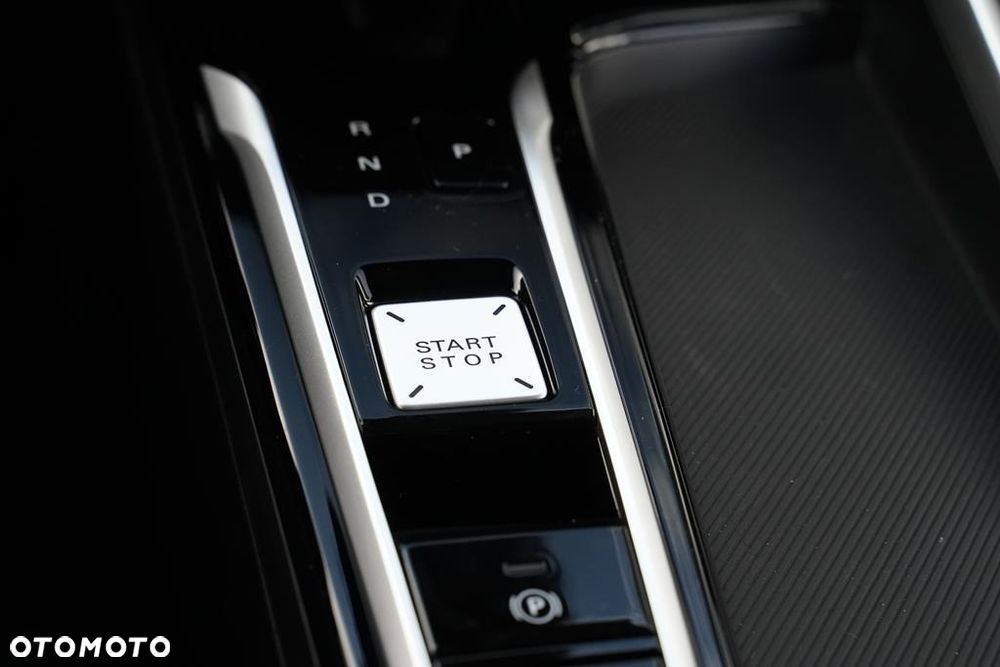 MG ZS 1.5 HEV+ Excite - 23