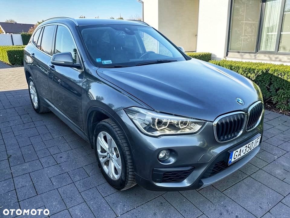 BMW X1 sDrive18i - 1