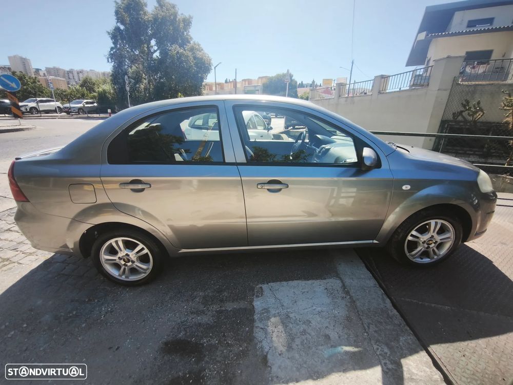 Chevrolet Aveo 1.2 LS - 6