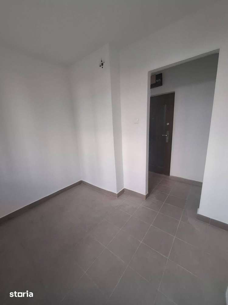 De vanzare garsonieră confort 1, zona excelenta 38.000 euro negociabil - Imagine principală: 5/11