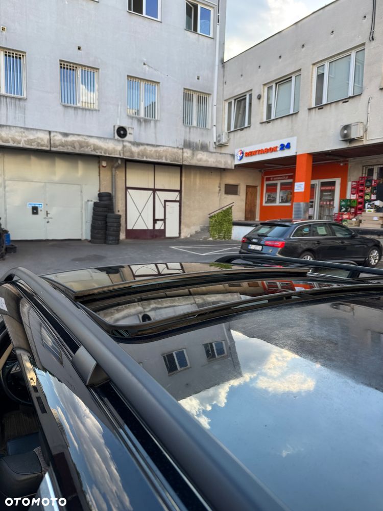 BMW Seria 5 525d - 22