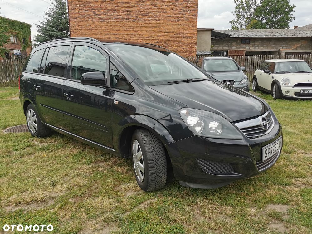 Opel Zafira 1.8 Cosmo EU5 - 5