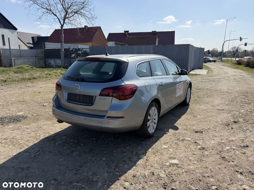 Opel Astra - 4