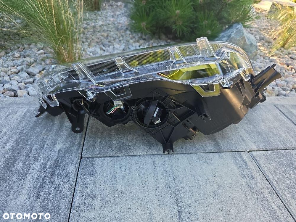 TOYOTA RAV4 V 5 Lampa lewa przód Full Led Dynamic 42-105 2018-2021 - 7
