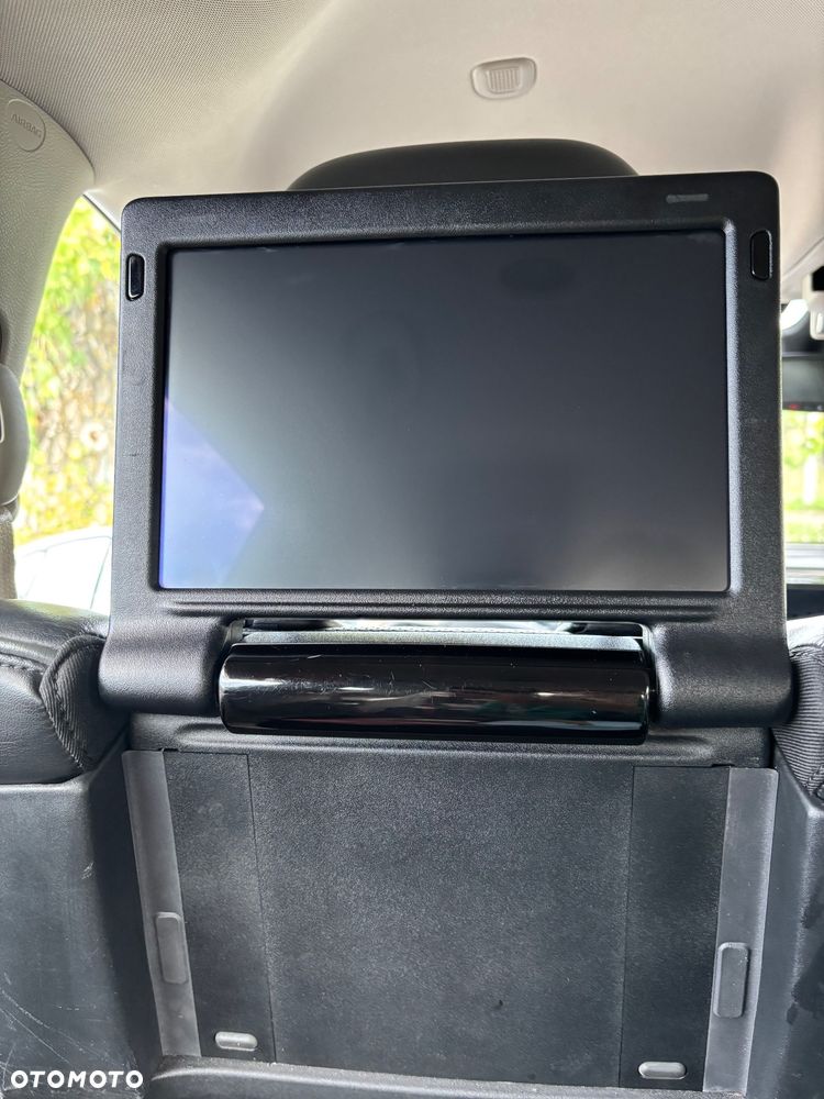 Chrysler Pacifica - 14