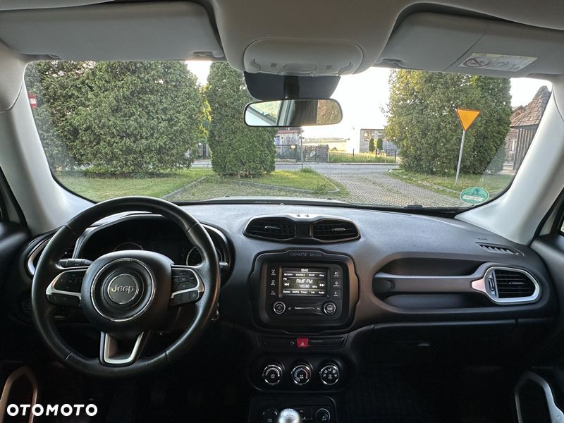 Jeep Renegade - 13