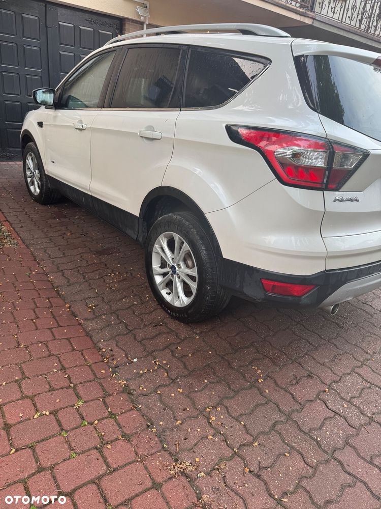 Ford Kuga 2.0 TDCi AWD Edition - 11