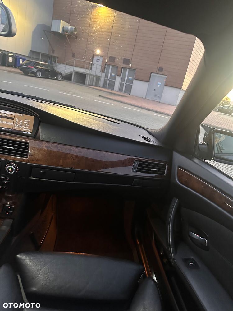 BMW Seria 5 535d - 17