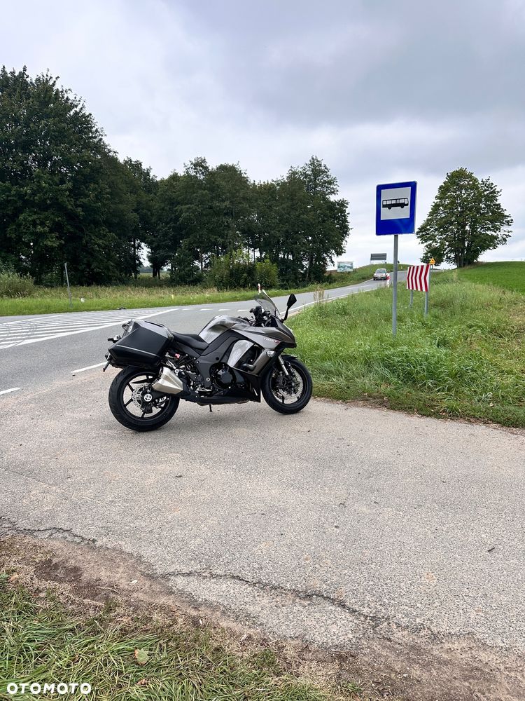 Kawasaki Ninja 1000 SX - 8