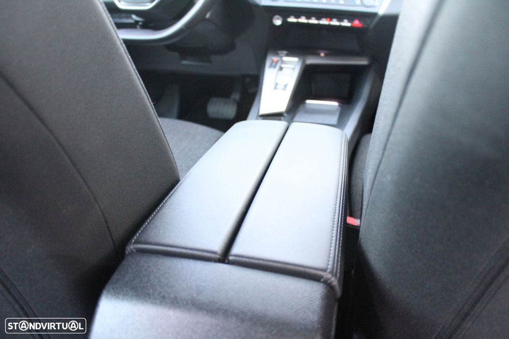 Peugeot 308 1.2 Hybrid Style e-DCS6 - 13