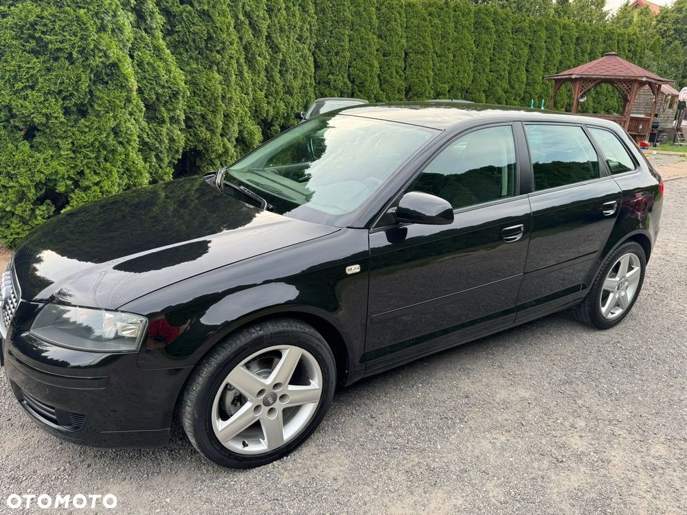 Audi A3 1.6 Attraction - 1