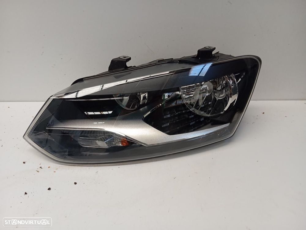 FAROL ESQUERDO VOLKSWAGEN POLO - 1