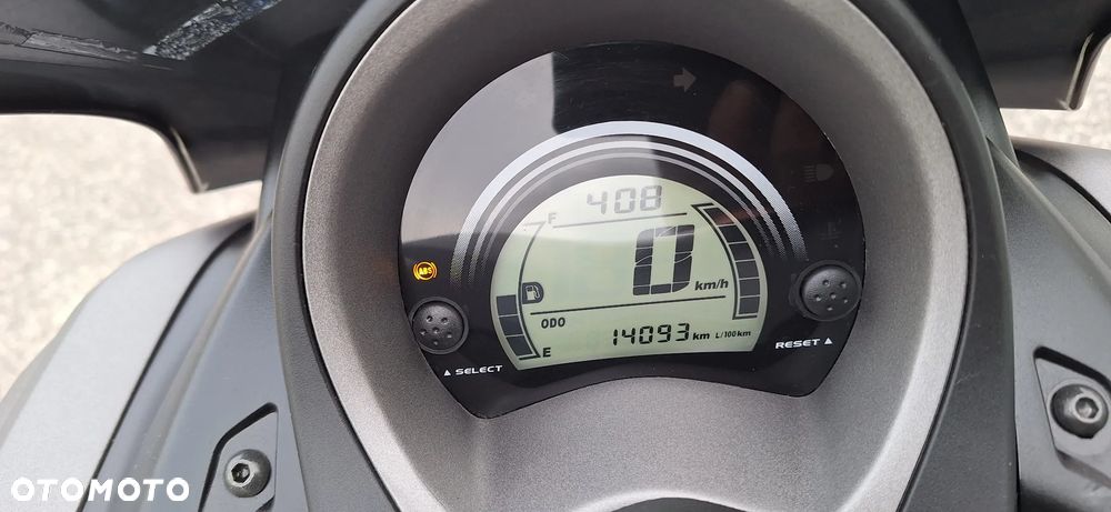 Yamaha NMAX - 35