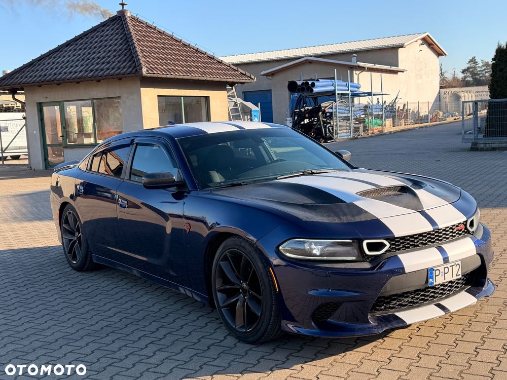 Dodge Charger - 1